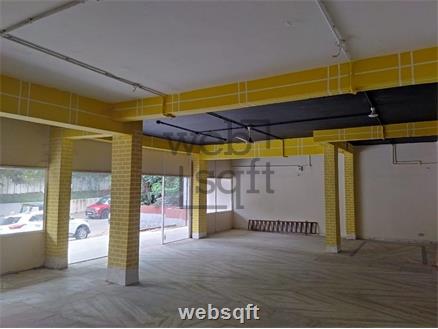 Retail showroom for Rent